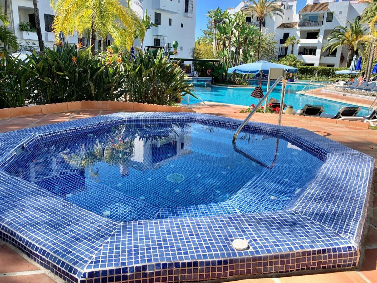 Jardines De Las Golondrinas Marbella With Sea Views Exterior photo